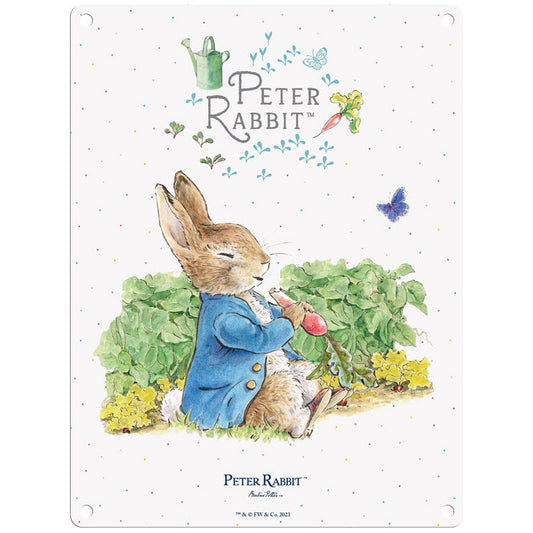 Beatrix Potter - Peter Rabbit and Radish (Medium)